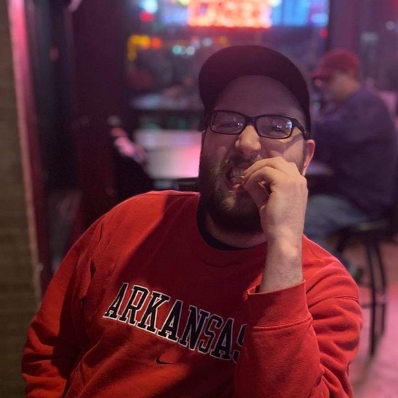 Meet your Posher, Sam - Picture 1 of 1